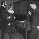Illustration for article titled How To Build the Miraculous Talking Glove of 1923